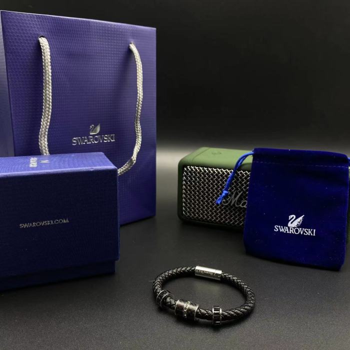 施华洛世奇麻绳手链