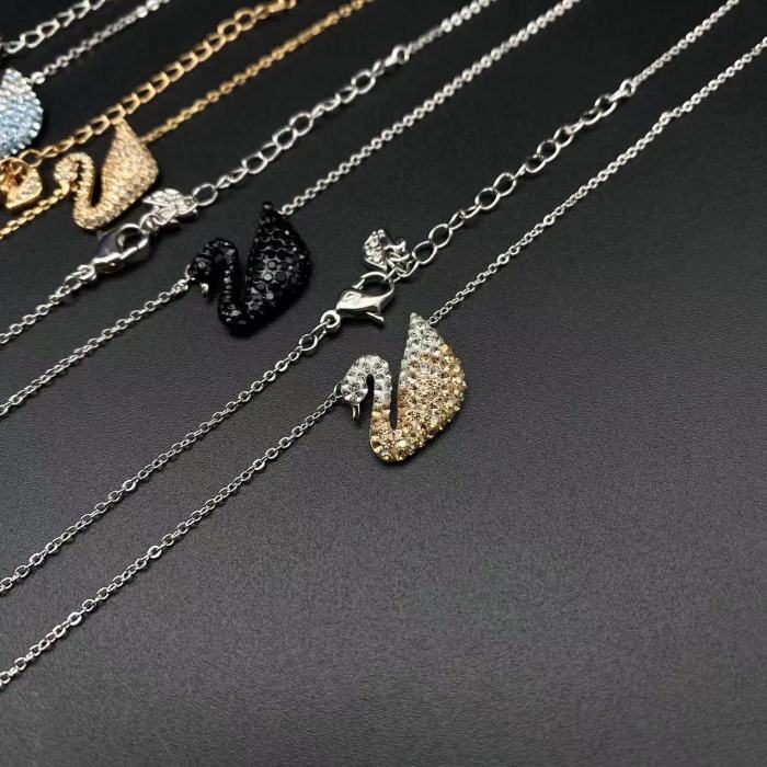 Classic Swan Necklace