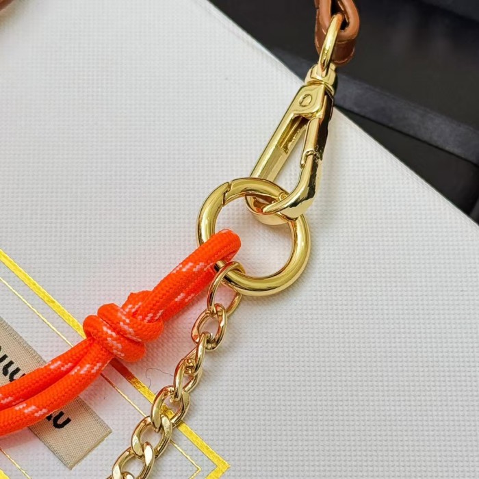 Multi colored hanging chain