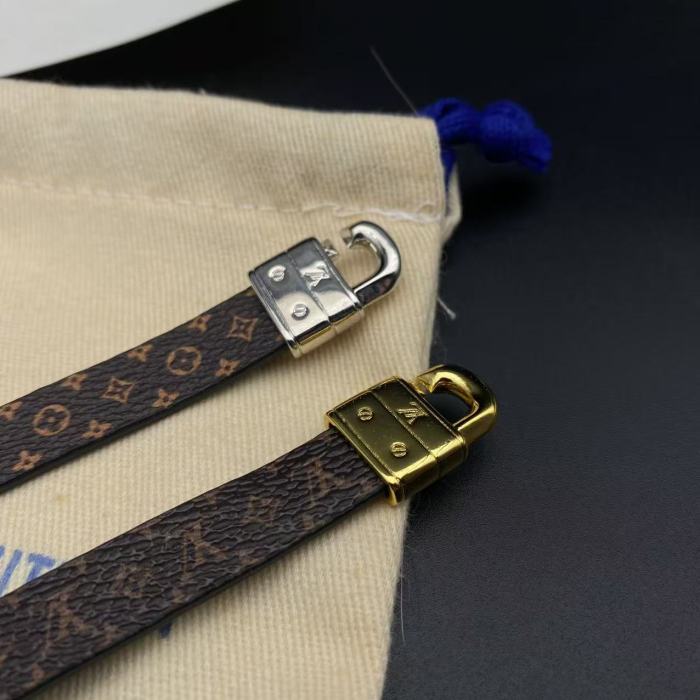 Leather ring bracelet