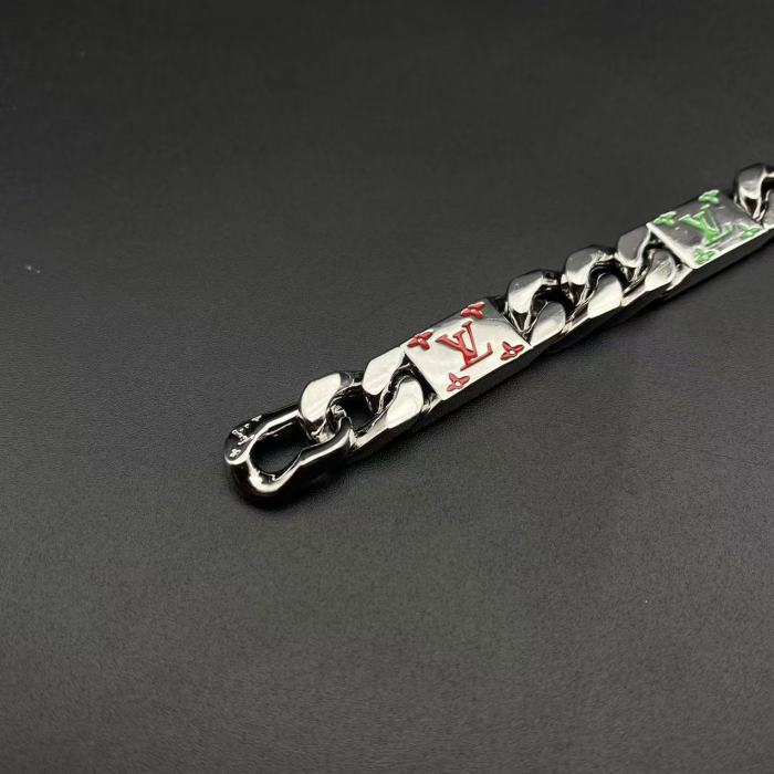 Colorful engraved necklace