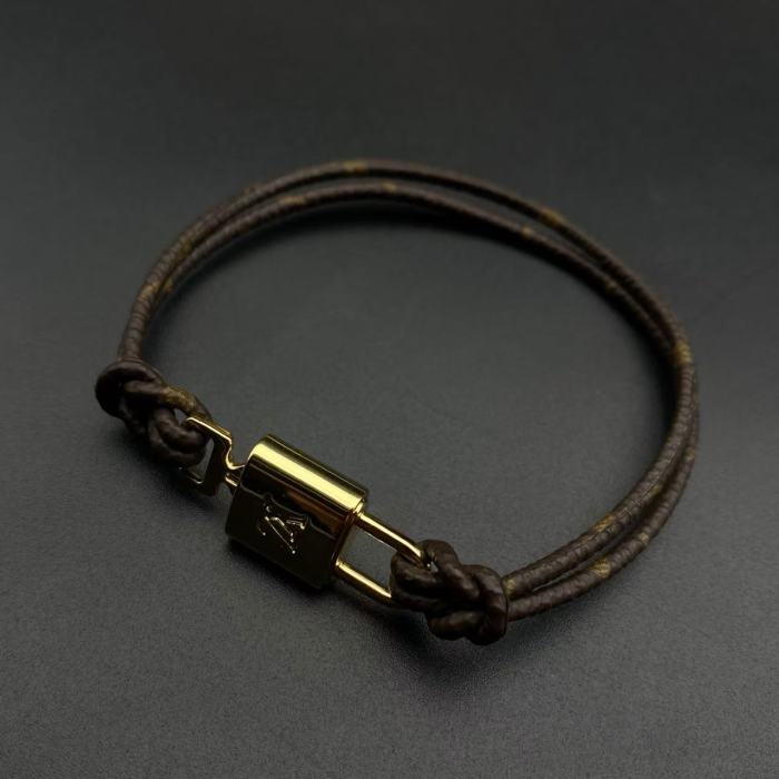 Three leather ring bracelets