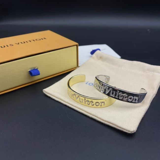 Diamond Text Bracelet