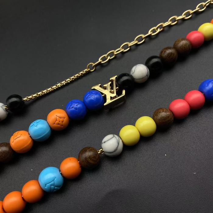 Colorful round bead necklace