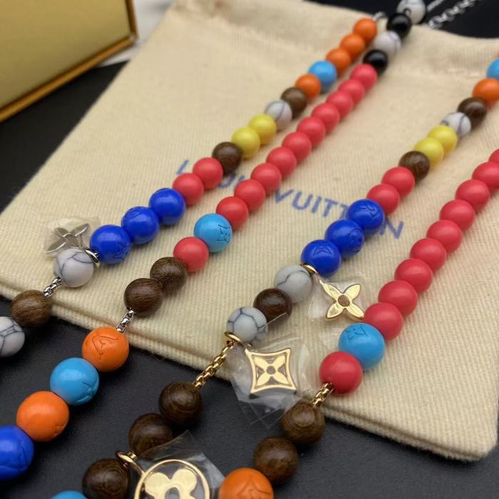 Colorful round bead necklace