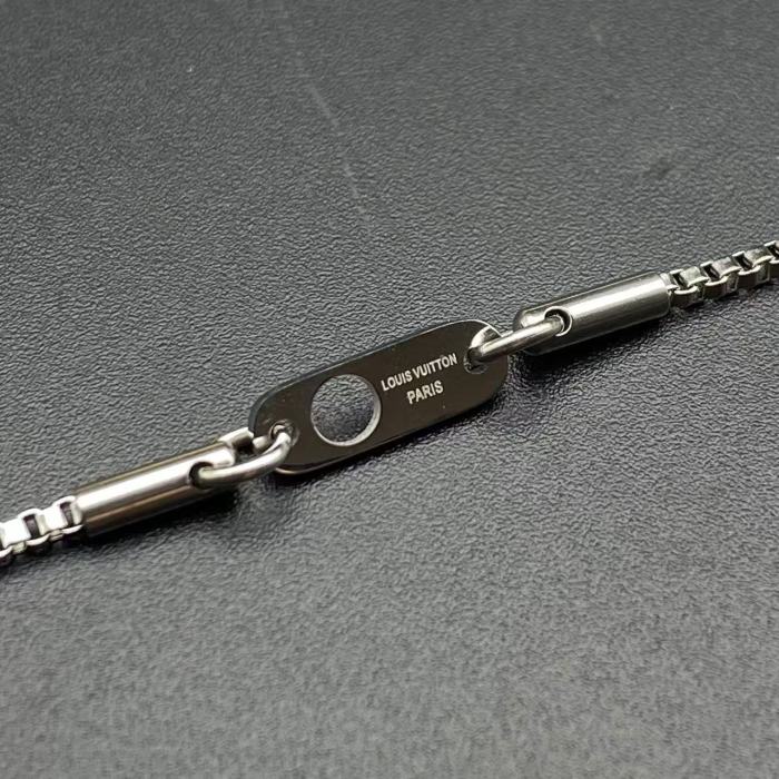 Logo pendant necklace