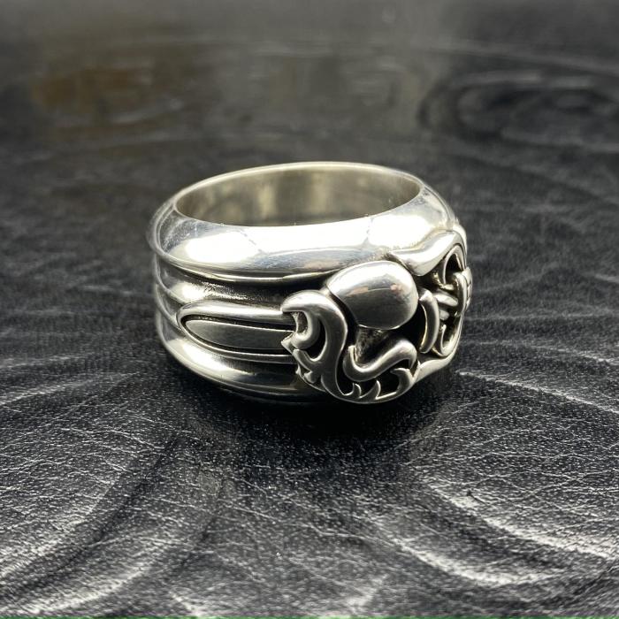 Peach Heart Sword Ring