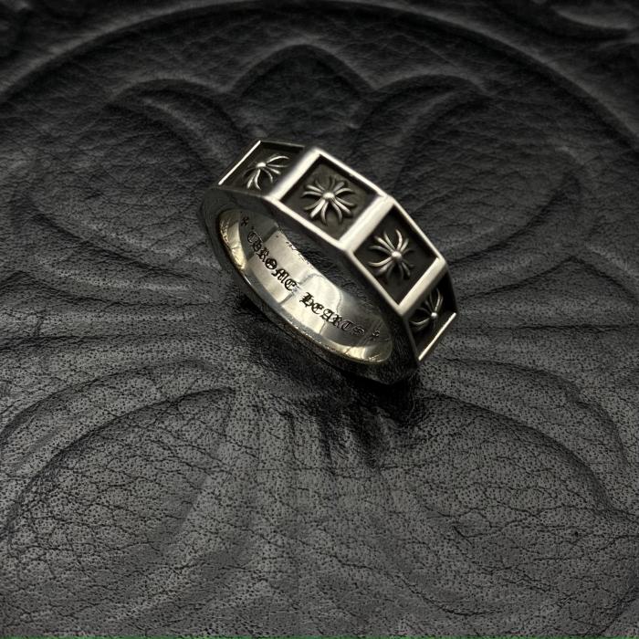 Grid letter ring