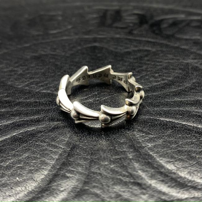 Fish bone ring