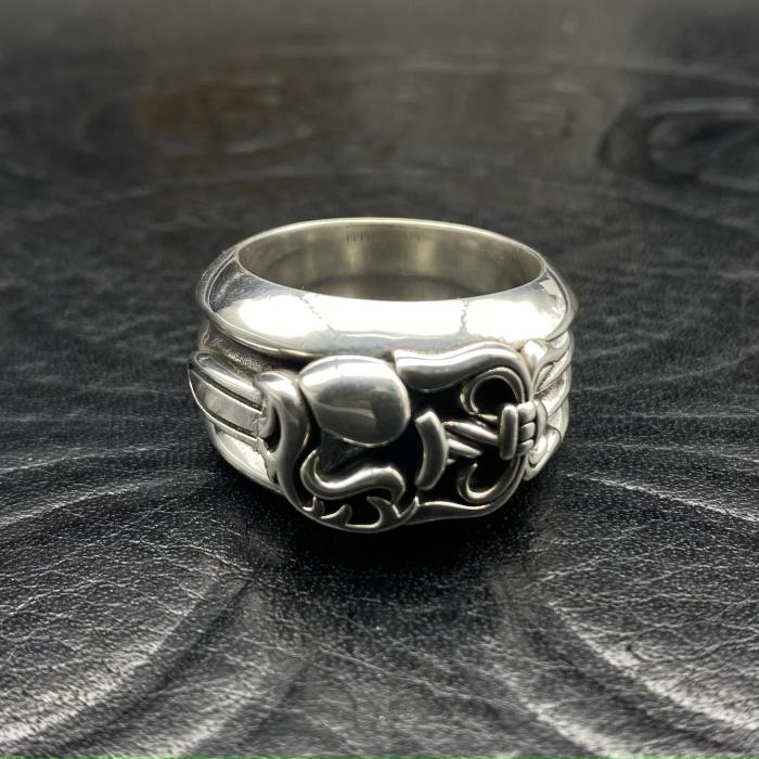 Peach Heart Sword Ring