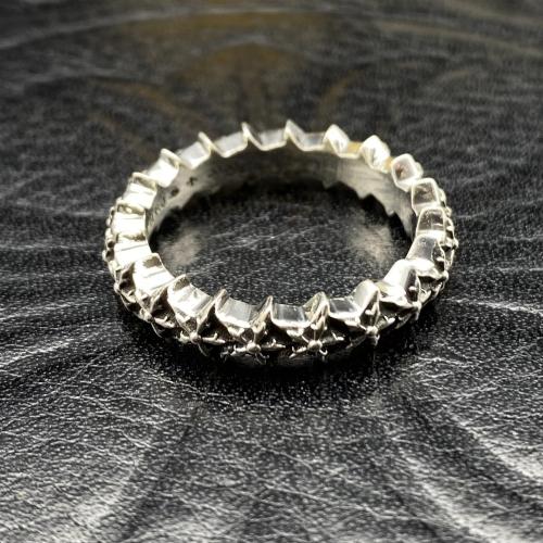 Five pointed star ring