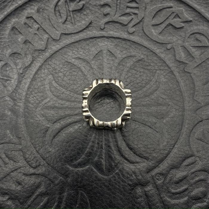 Square Cemetery Ring