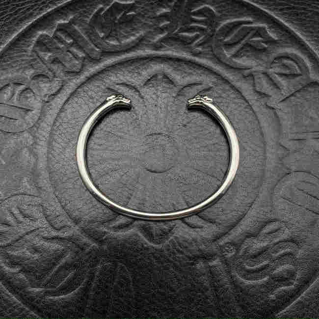 Double Dragon Head Bracelet