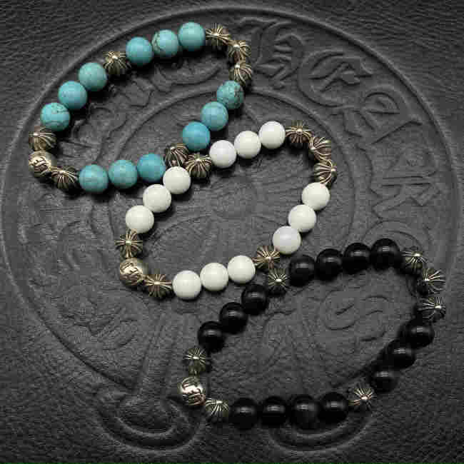 Eight Silver Bead Bracelet