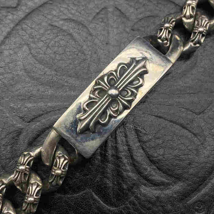 Lobster Button Cross Full Flower Bracelet