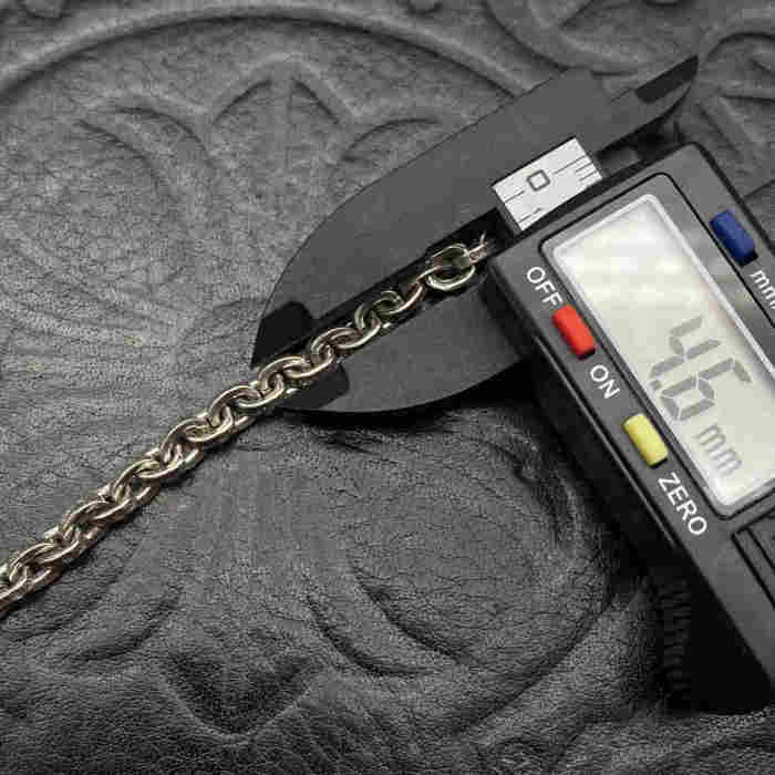 paper chain bracelet