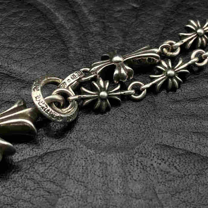 Cross adjustable necklace