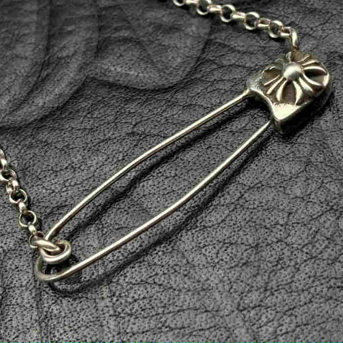 Pin necklace