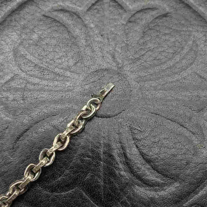 paper chain bracelet