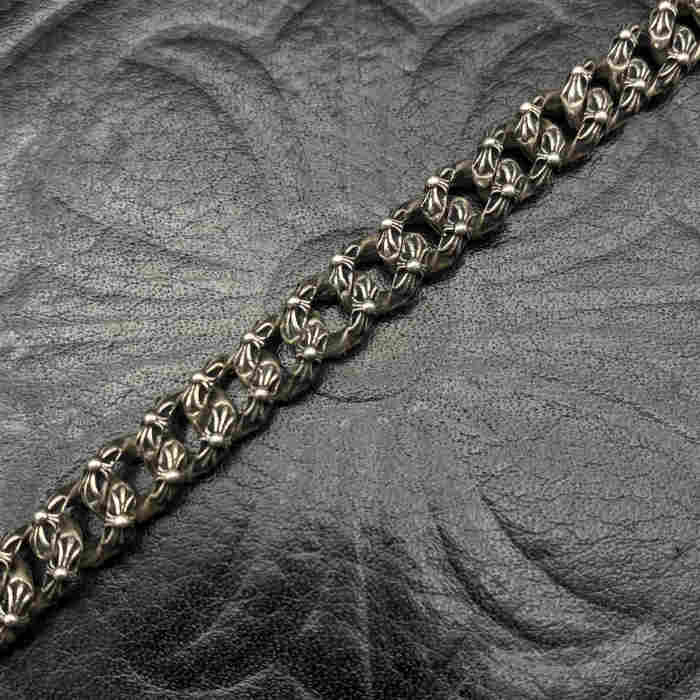 Cuban lobster buckle necklace