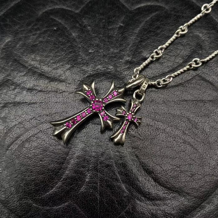 Double pendant necklace with diamonds