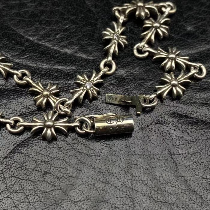 Diamond  tinye bracelet