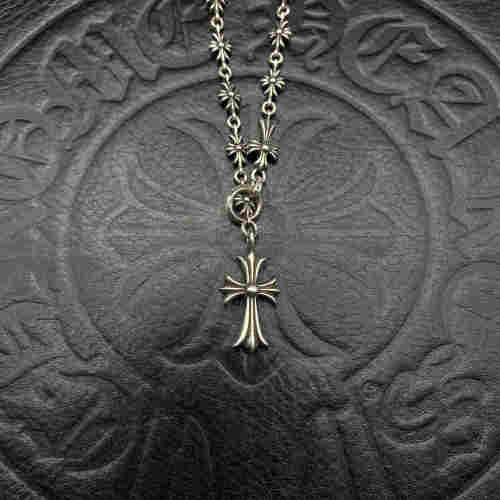 Cross adjustable necklace