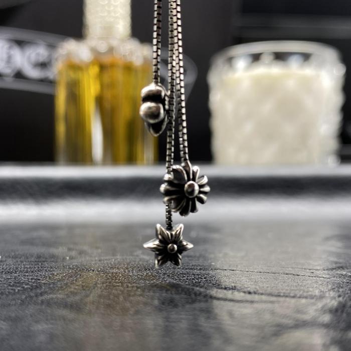3-Element tassel earrings