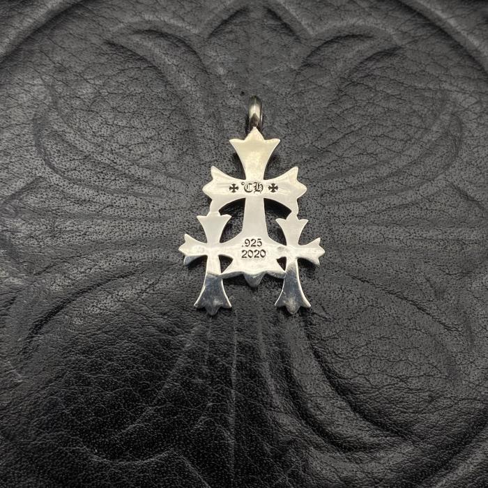 Small size 3 cross pendant