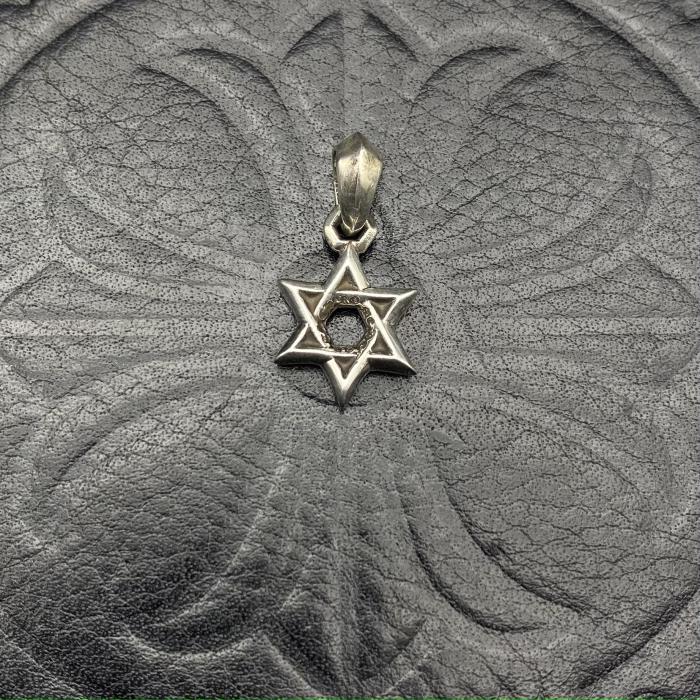 David star pendant