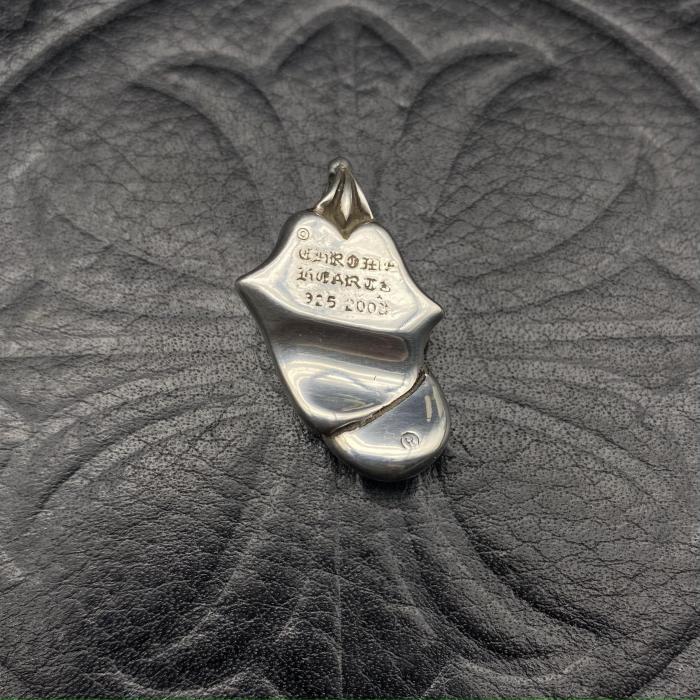 Rolling Stone Tongue Pendant