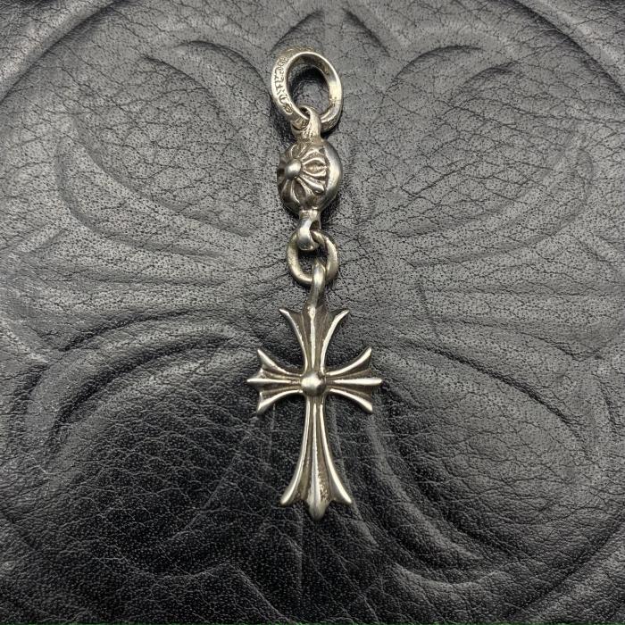 Circular Cross Ball Pendant