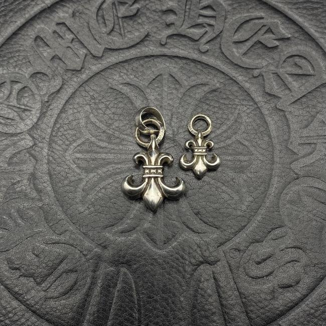 Circular Iris Pendant