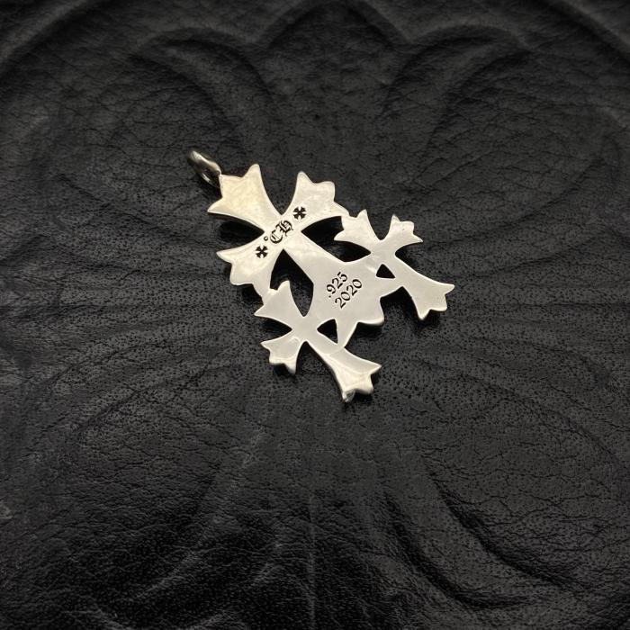 Small size 3 cross pendant