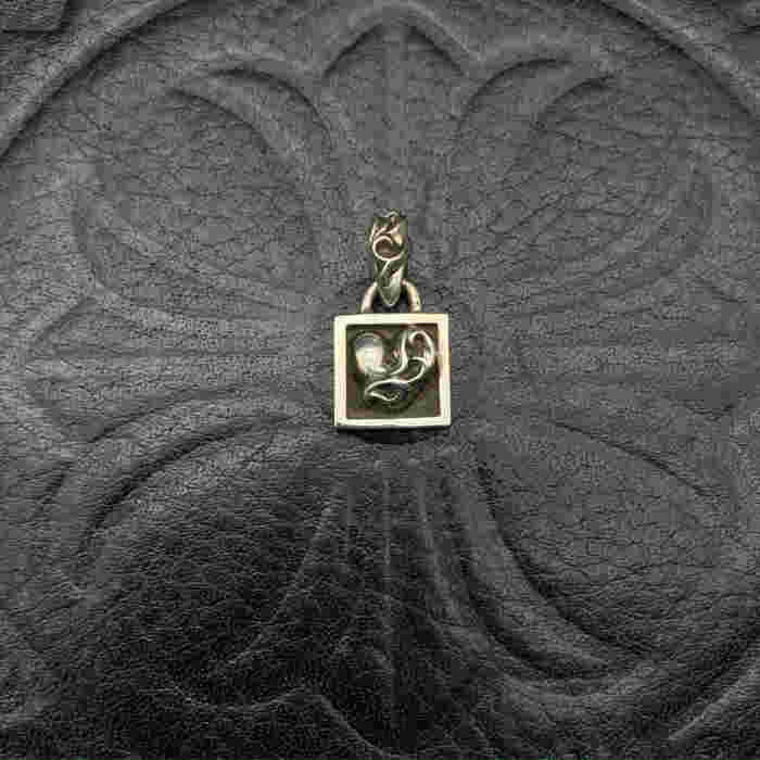 Square pendant