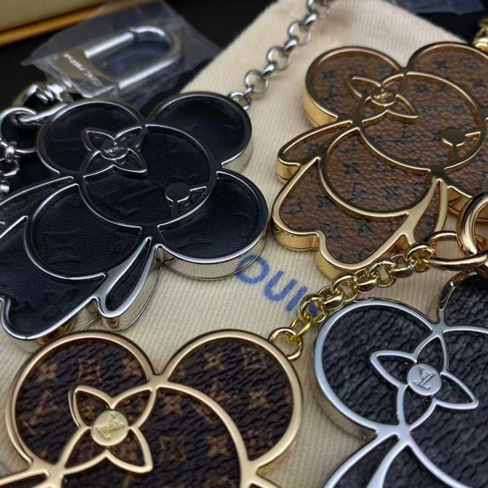 Little character keychain