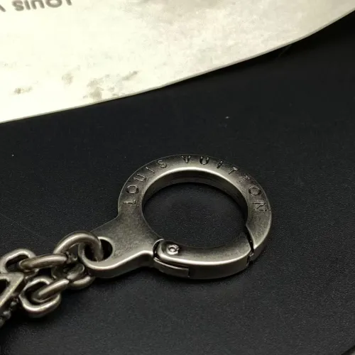 logo bag chain