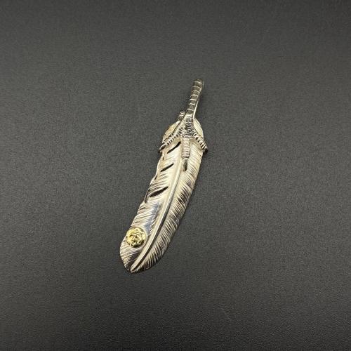 Eagle Claw Gold Feather
