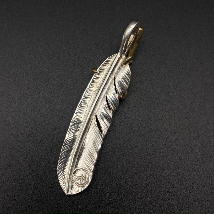 Eagle Claw Point Gold Feather