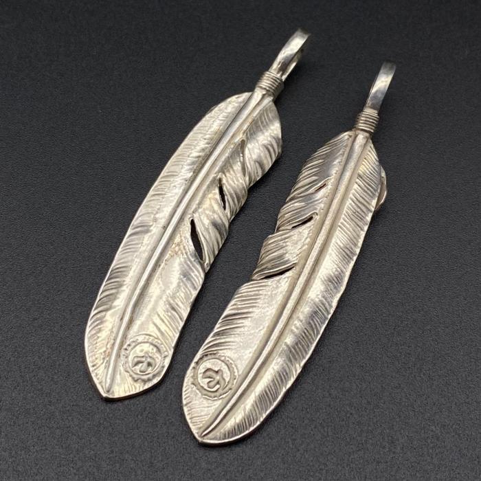 Silver leaf pigment feather