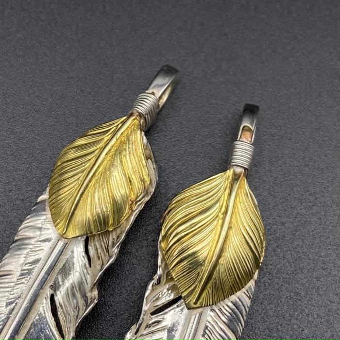 Golden Leaf Dot Gold Feather