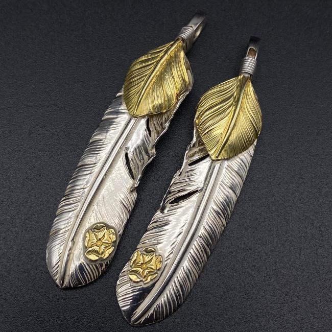Golden Leaf Dot Gold Feather
