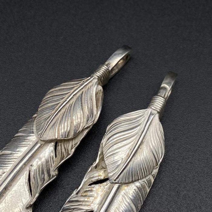 Silver leaf pigment feather