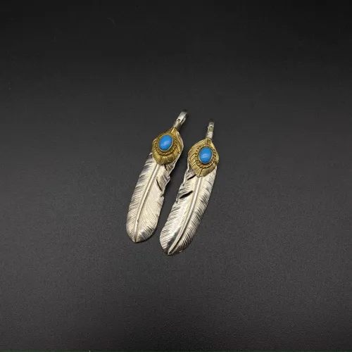Golden leaf turquoise pigment feather