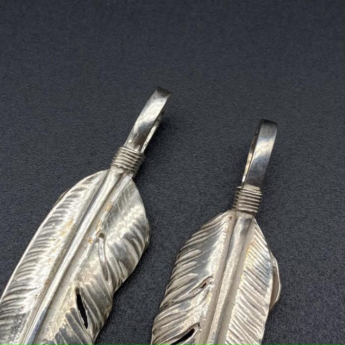 Silver leaf pigment feather