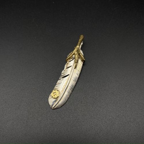 Eagle Claw Point Gold Feather