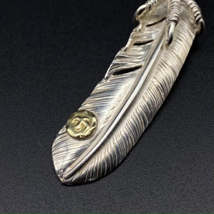 Eagle Claw Gold Feather