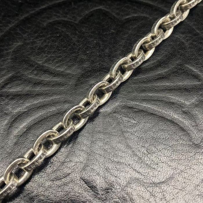 Bold engraved necklace