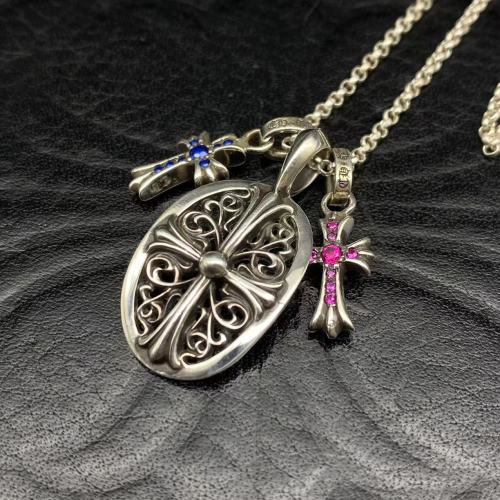 Three pendant necklace