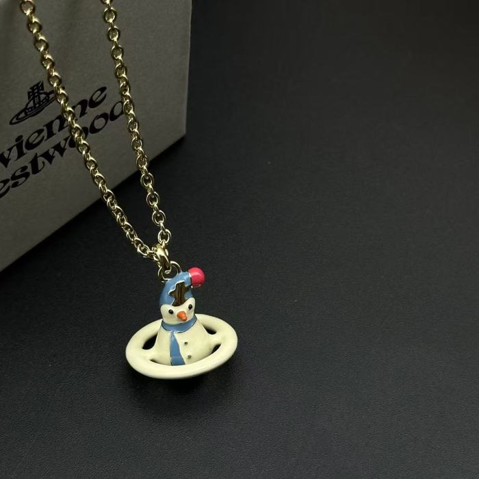 Snowman necklace